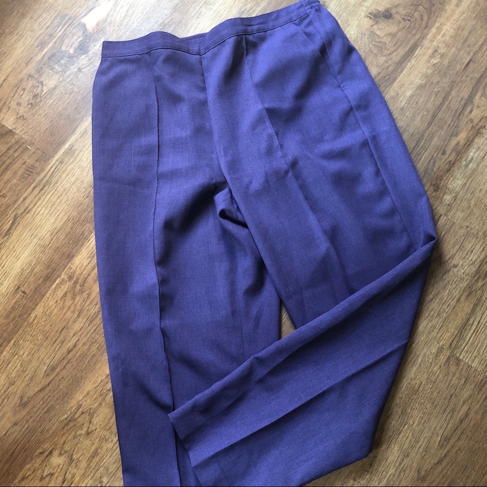 NWOT Alfred Dunner Purple Cropped Pants Size 14